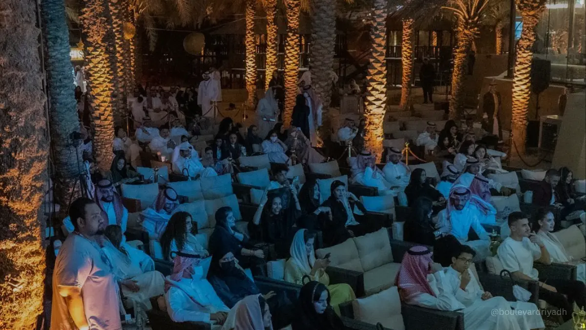 The Groves with tree-lined walkways and alfresco dining