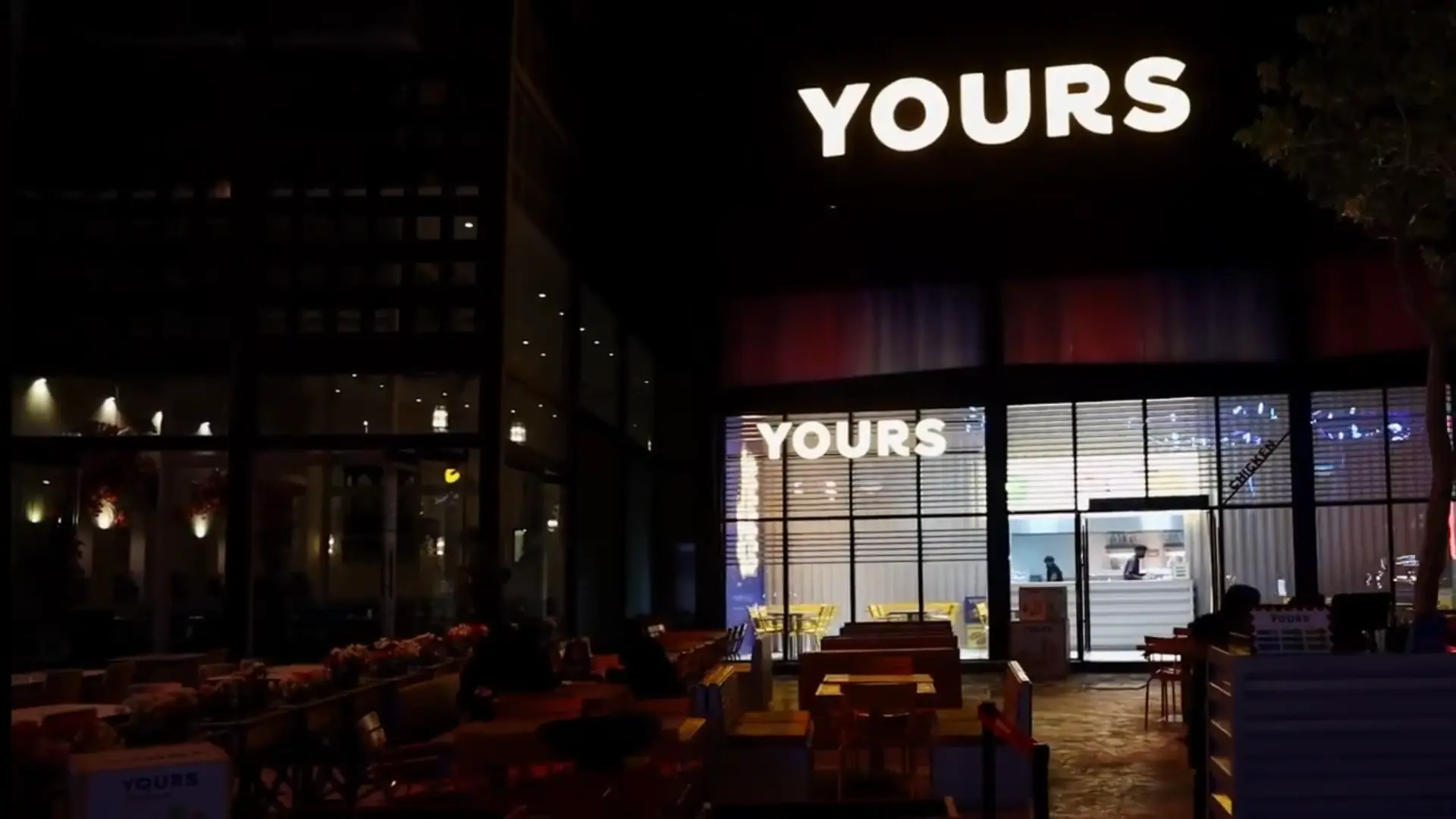 Boulevard City Dining 2 Yours Burger Restarant Riyadh