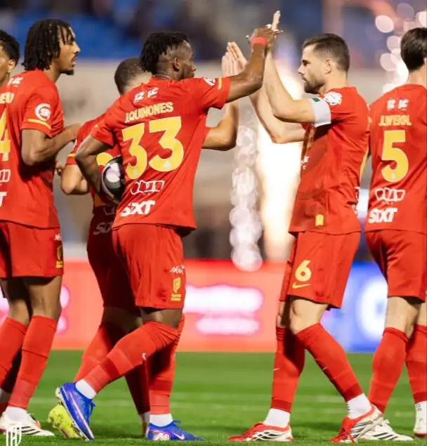 Al-Qadsiah-celebrates-goal.
