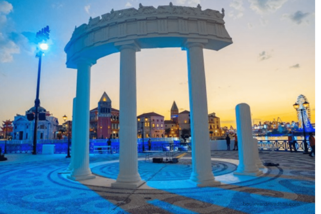Boulevard World Exterial image