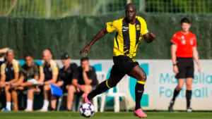 Danilo Pereira running in a match